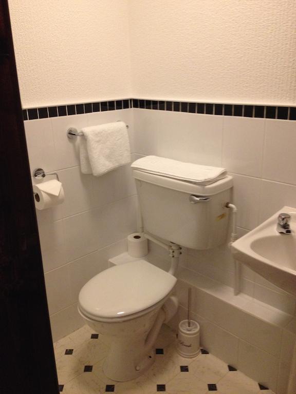 Single Room,1624774307:JPEG