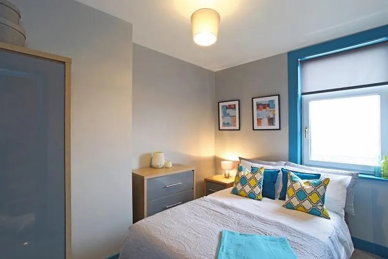 Elland Road Guesthouse-1